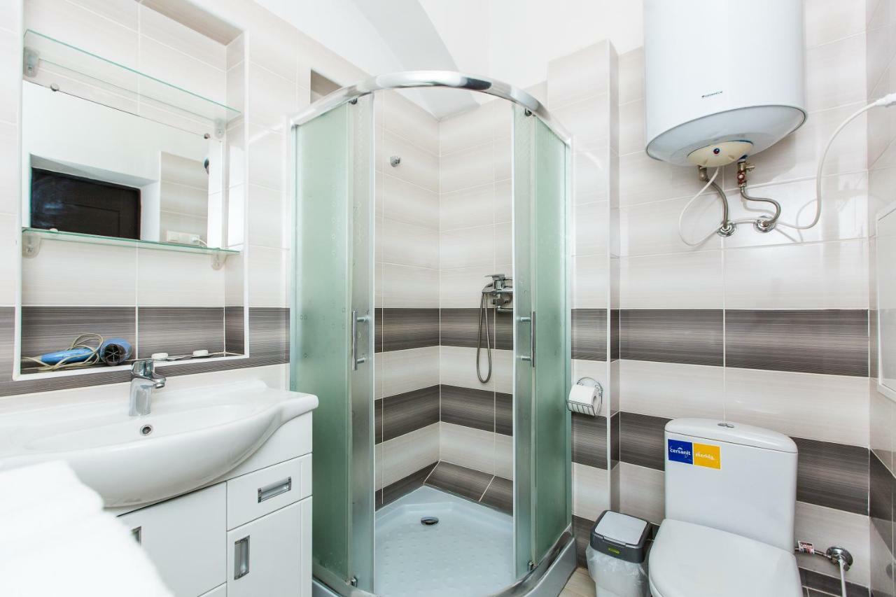 Apartment On Tuhan-Baranovskoho,4 Lviv Extérieur photo